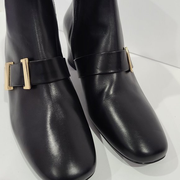 SALE! ✅ DELMAN Black Calfskin Leather Ankle Boot Gold Strap Buckle 9M ✨NEW - Picture 13 of 16